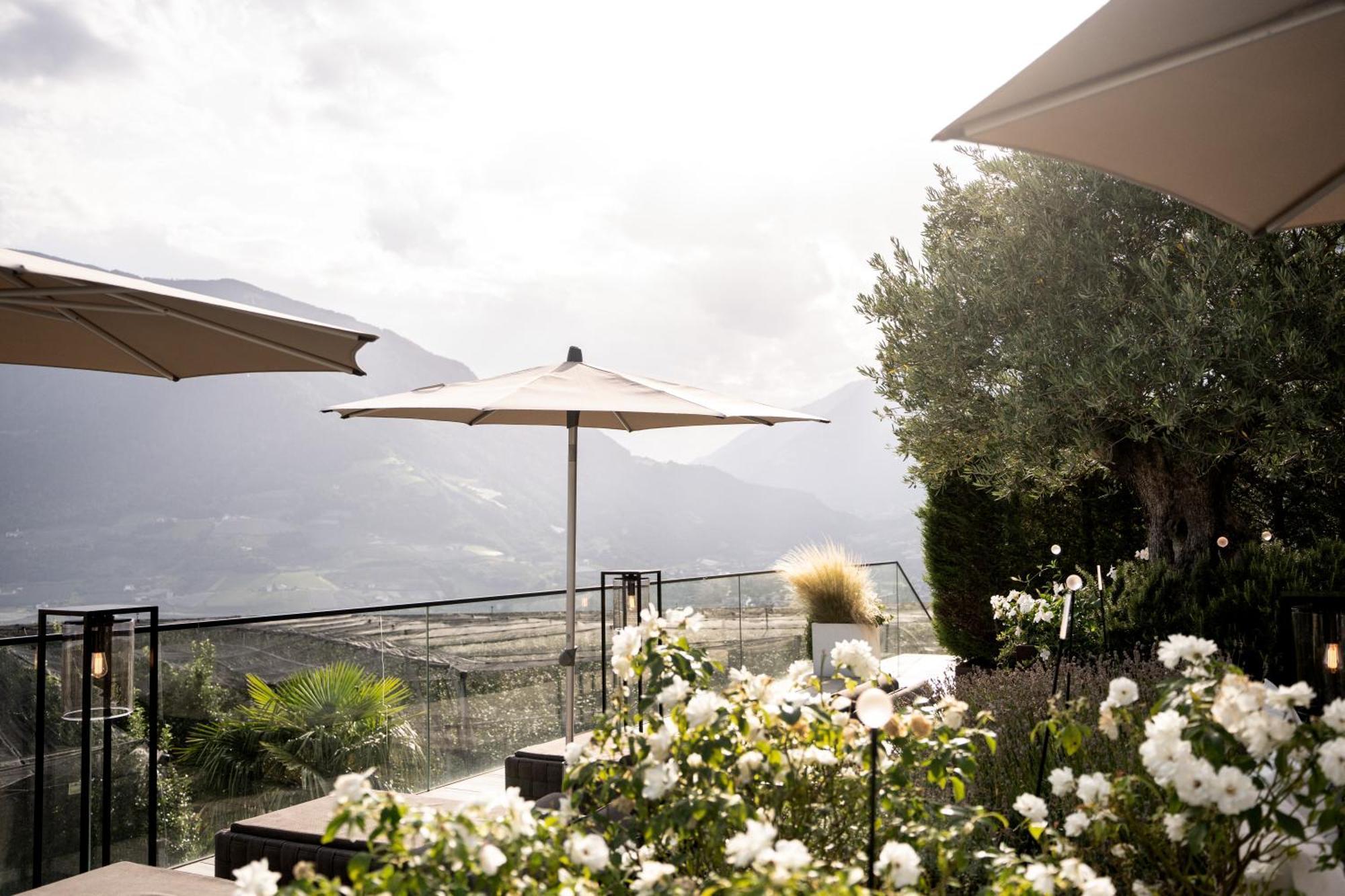 Hotel Small & Beautiful Gnaid Tirolo